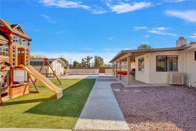 20782 Eyota Road, Apple Valley Ca 92308 | Detached 39