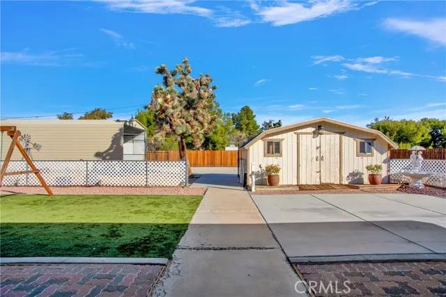 20782 Eyota Road, Apple Valley Ca 92308 | Detached 36