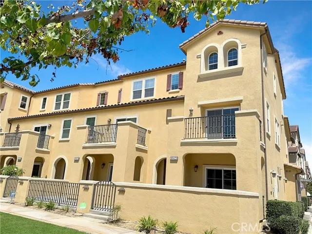 10421 Satinwood Court, Santa Fe Springs Ca 90670 | Townhouse 1