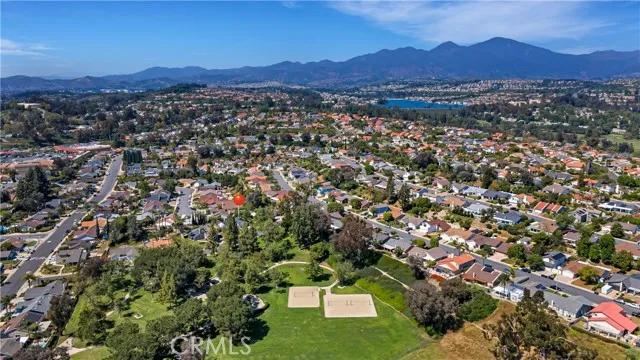 27101 Via Oviedo, Mission Viejo Ca 92691 | Detached 41