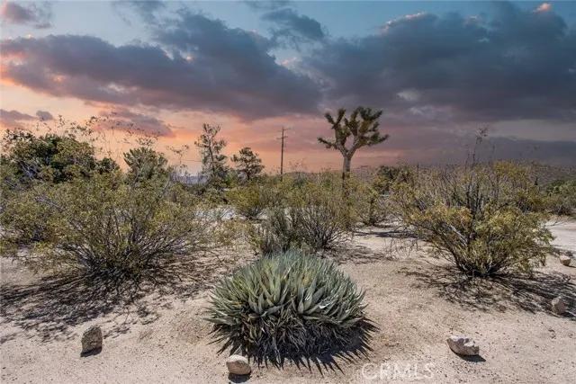 7626 Joshua View Drive, Yucca Valley Ca 92284 | Detached 41