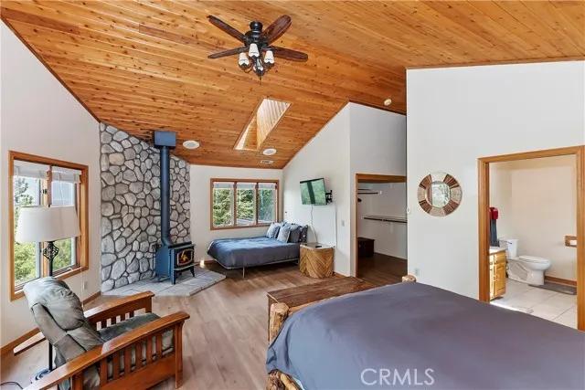 1377 La Crescenta Drive, Big Bear City Ca 92314 | Detached 24