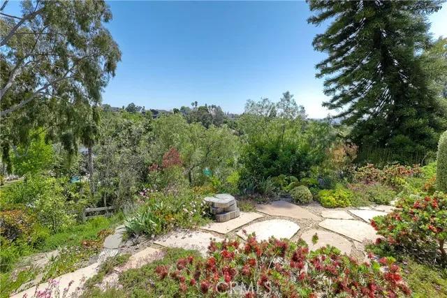 25372 Spotted Pony Lane, Laguna Hills Ca 92653 | Detached 39