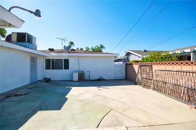 3702 Mayland Avenue, Baldwin Park Ca 91706 | Detached 42