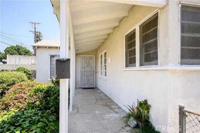 4336 Peck Road, El Monte CA 91732 | Detached 5