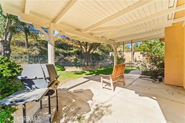 23049 Lowridge Place, Santa Clarita Ca 91390 | Detached 26