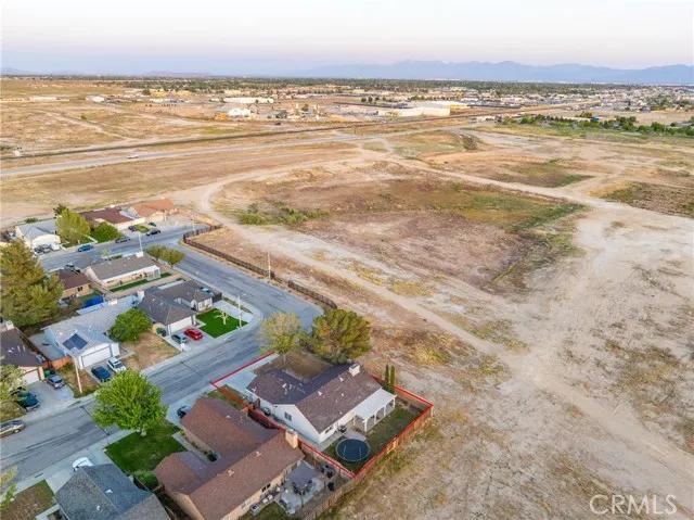 45911 Primrose Drive, Lancaster Ca 93534 | Detached 28