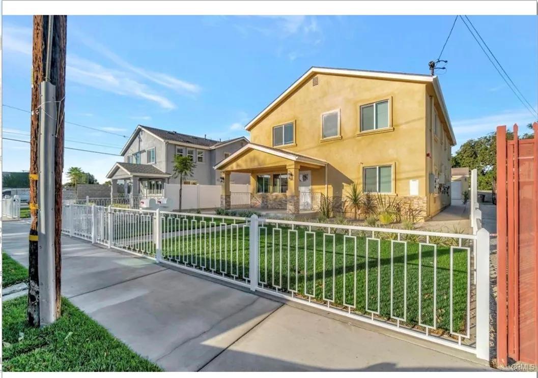 1111 N Mulberry Avenue # C, Compton Ca 90222 | Twinhome 19