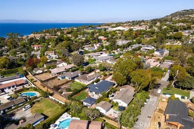 2225 Chelsea Road, Palos Verdes Peninsula Ca 90274 | Detached 57