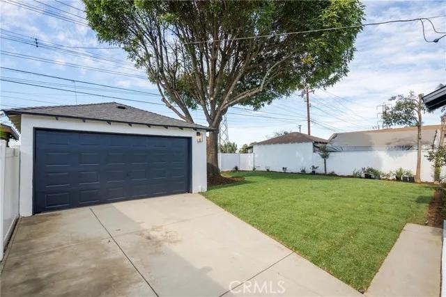 8403 Summerfield Avenue, Whittier Ca 90606 | Detached 24