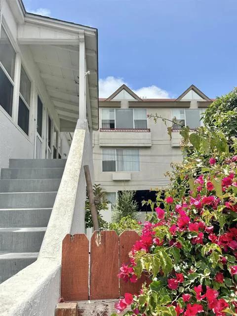 251 Orange Avenue, Coronado Ca 92118 | Townhouse 17