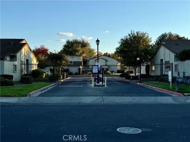 2112 Mount Vernon Drive # D, Modesto Ca 95350 | Townhouse 1