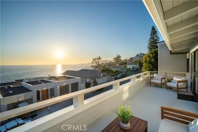 2664 Victoria Drive, Laguna Beach Ca 92651 | Detached 33