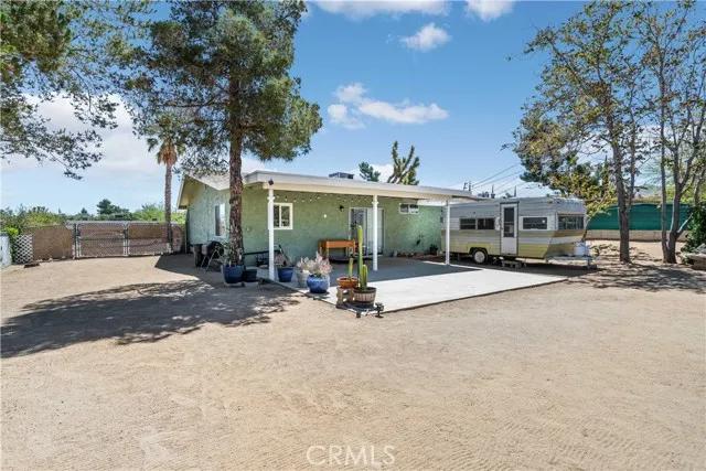 7658 Deer Trail, Yucca Valley Ca 92284 | Detached 20