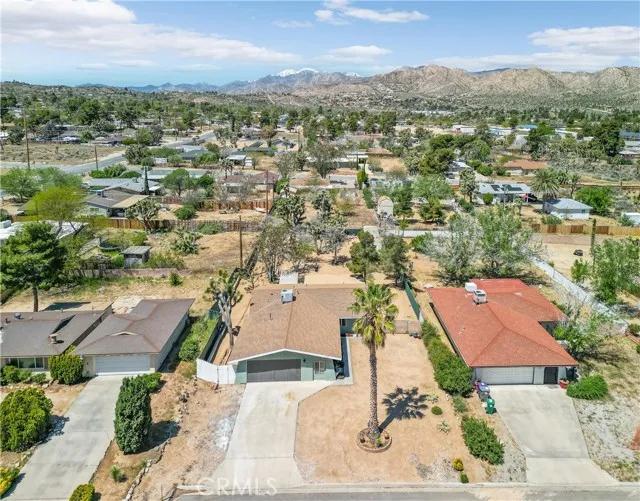 7658 Deer Trail, Yucca Valley Ca 92284 | Detached 5