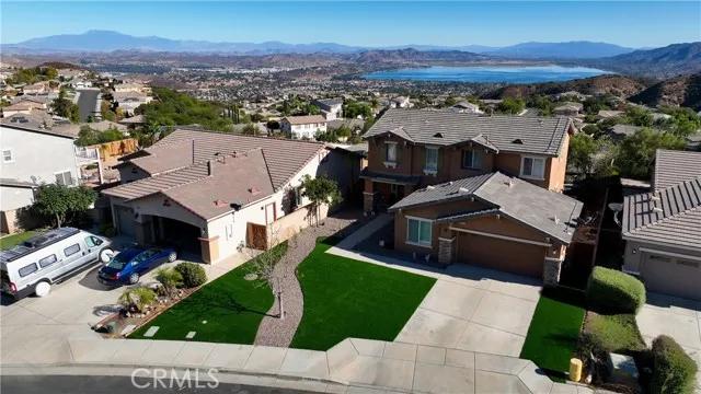 29204 Gateway Drive, Lake Elsinore Ca 92530 | Detached 26