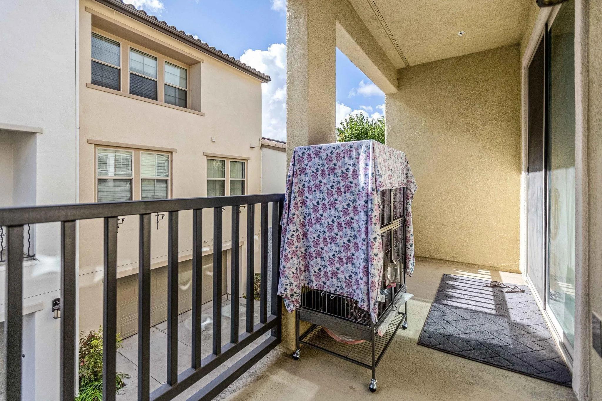 1761 Cripple Creek Dr # 1, Chula Vista Ca 91915 | Townhouse 14