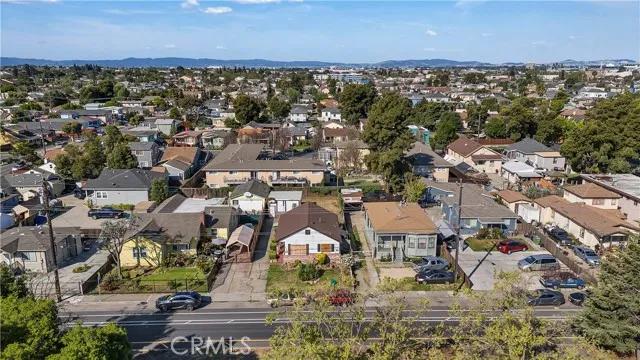 9439 Bancroft Avenue, Oakland Ca 94603 | Detached 23