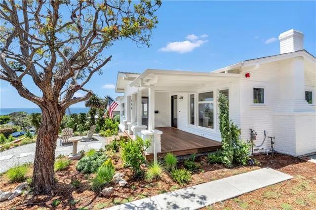 490 Aster Street, Laguna Beach Ca 92651 | Detached 10