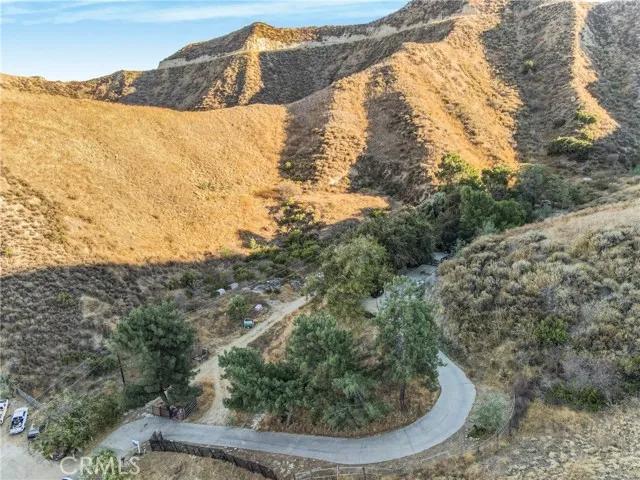 28869 Paradise Road, Castaic Ca 91384 | Detached 2