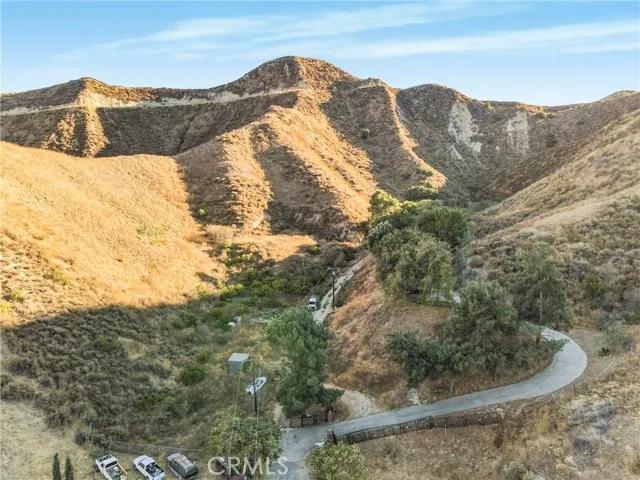 28869 Paradise Road, Castaic Ca 91384 | Detached 6