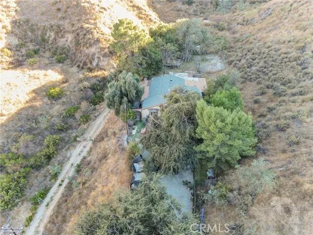 28869 Paradise Road, Castaic Ca 91384 | Detached 9