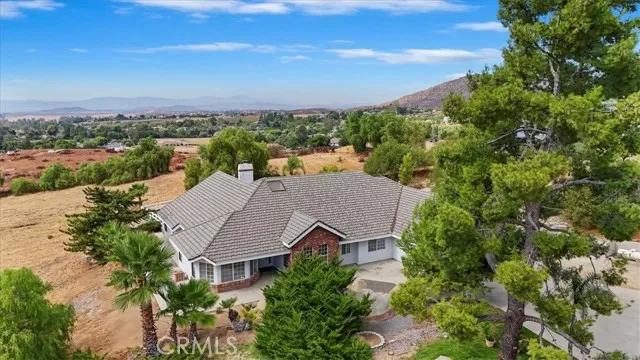 39423 Kapalua Way, Temecula Ca 92592 | Detached 0