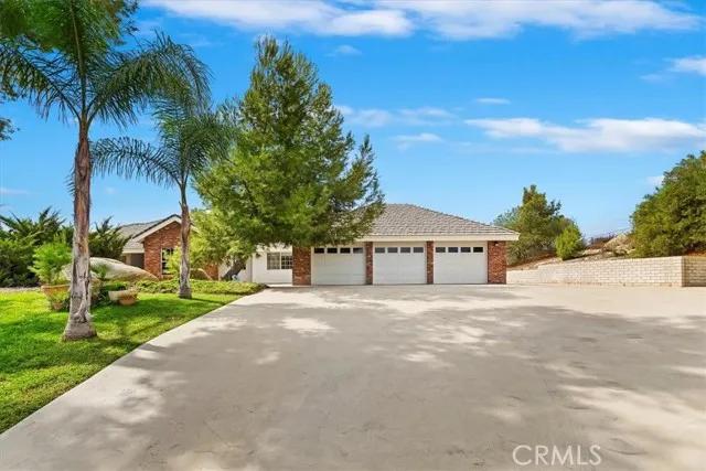 39423 Kapalua Way, Temecula Ca 92592 | Detached 68