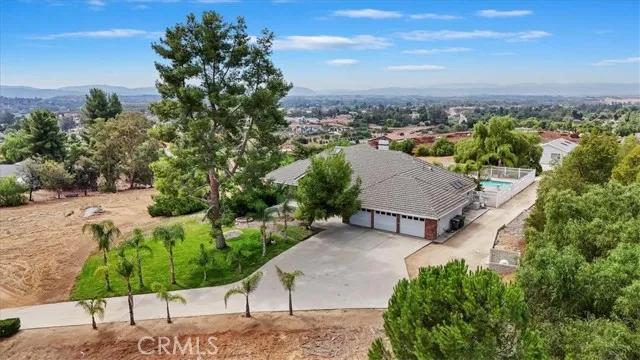 39423 Kapalua Way, Temecula Ca 92592 | Detached 63