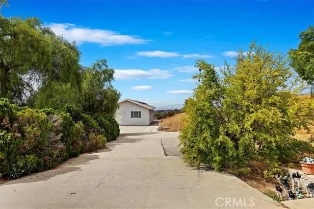 39423 Kapalua Way, Temecula Ca 92592 | Detached 46