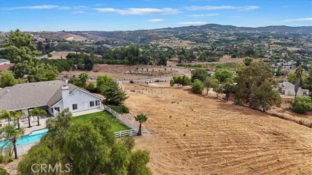 39423 Kapalua Way, Temecula Ca 92592 | Detached 8