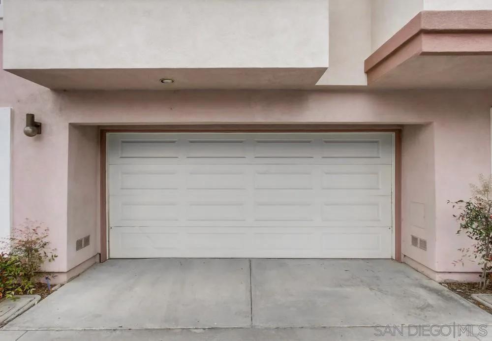 11936 Tivoli Park Row # 2, Rancho Bernardo Ca 92128 | Townhouse 43