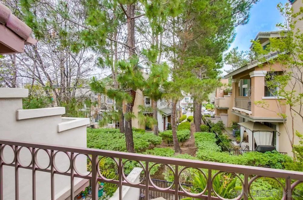 11936 Tivoli Park Row # 2, Rancho Bernardo Ca 92128 | Townhouse 39