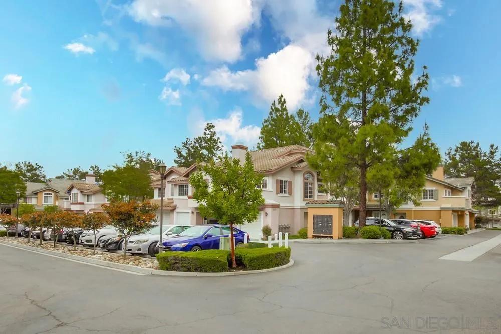 11936 Tivoli Park Row # 2, Rancho Bernardo Ca 92128 | Townhouse 47