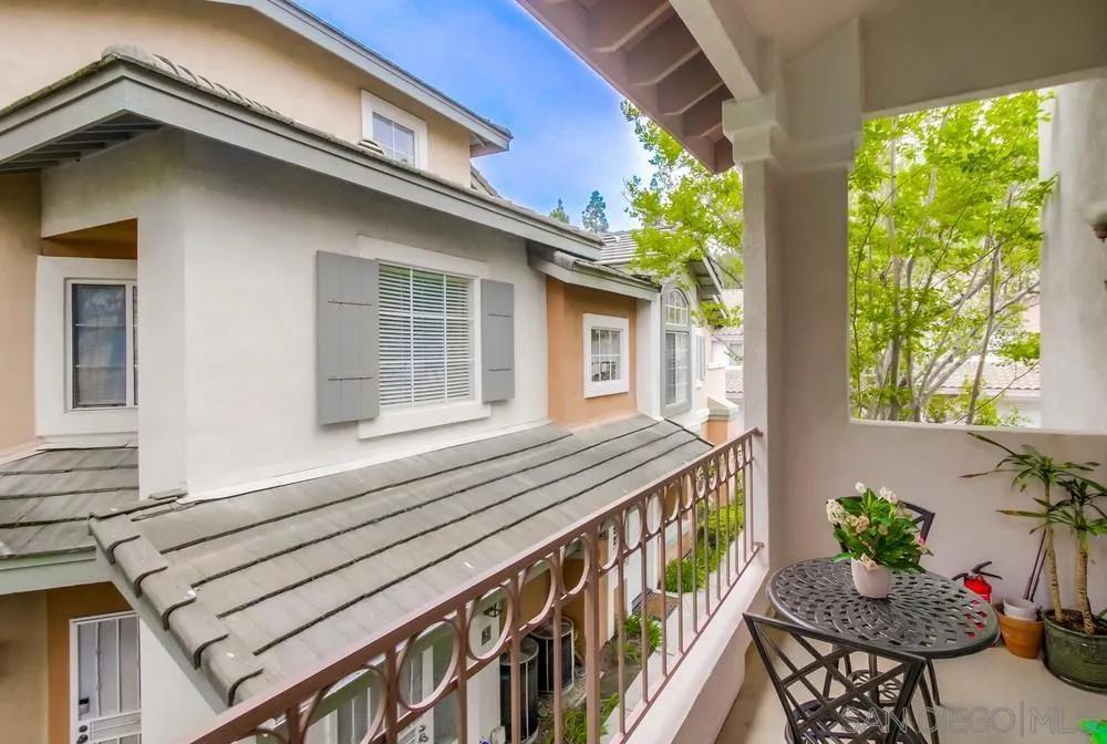 11936 Tivoli Park Row # 2, Rancho Bernardo Ca 92128 | Townhouse 19