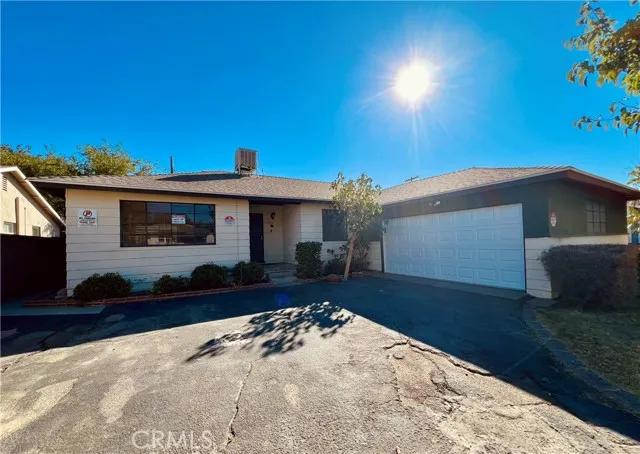 43874 Fern Avenue, Lancaster Ca 93534 | Detached 24