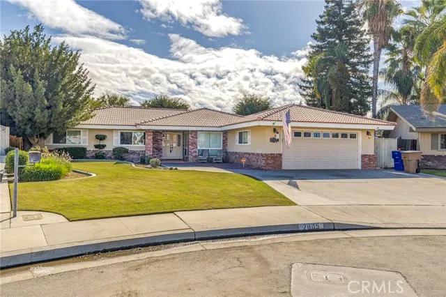 7805 Westdumfries Court, Bakersfield Ca 93309 | Detached 1