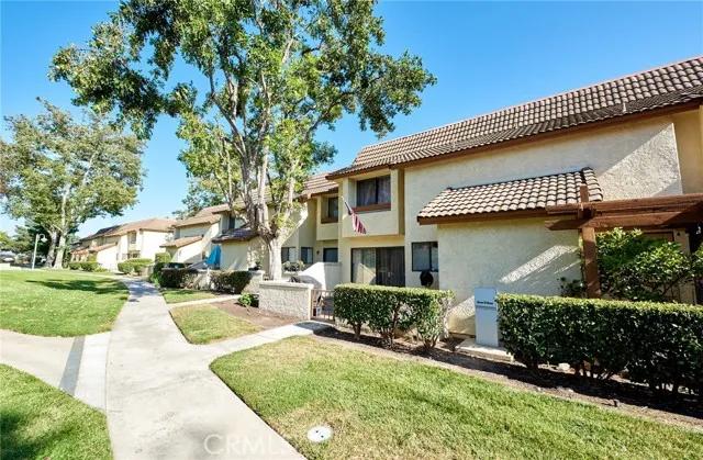 821 Lancaster Drive, Claremont Ca 91711 | Townhouse 12