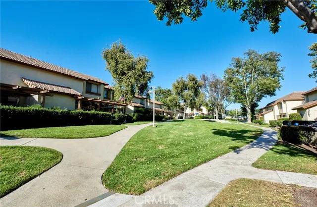 821 Lancaster Drive, Claremont Ca 91711 | Townhouse 14