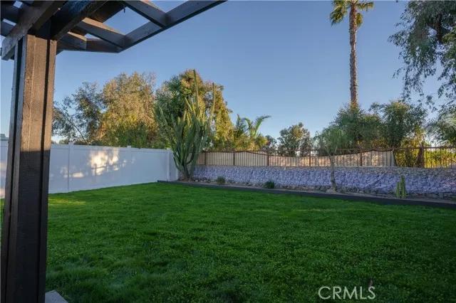 30605 Hollyberry Lane, Temecula Ca 92591 | Detached 17