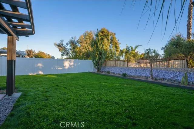 30605 Hollyberry Lane, Temecula Ca 92591 | Detached 20