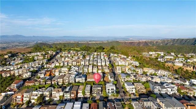 920 Quivera Street, Laguna Beach Ca 92651 | Detached 57