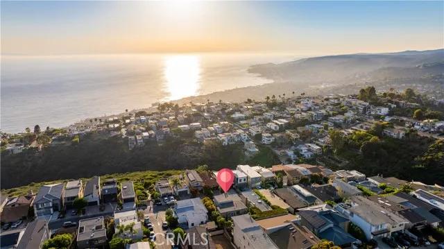 920 Quivera Street, Laguna Beach Ca 92651 | Detached 2