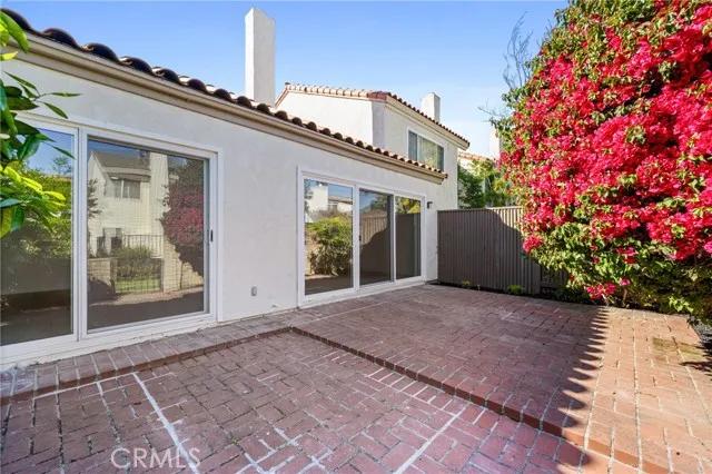 52 Acacia Tree Lane, Irvine Ca 92612 | Detached 12