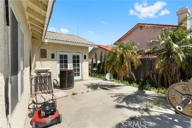 1659 W Jackson Street, Rialto Ca 92376 | Detached 32