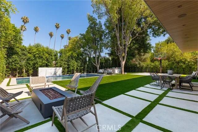 4430 Atoll Avenue, Sherman Oaks Ca 91423 | Detached 5