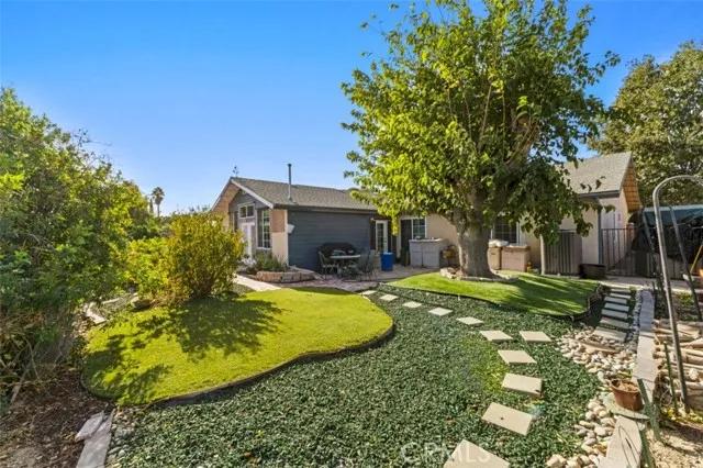 28144 Alaminos Drive, Santa Clarita Ca 91350 | Detached 23