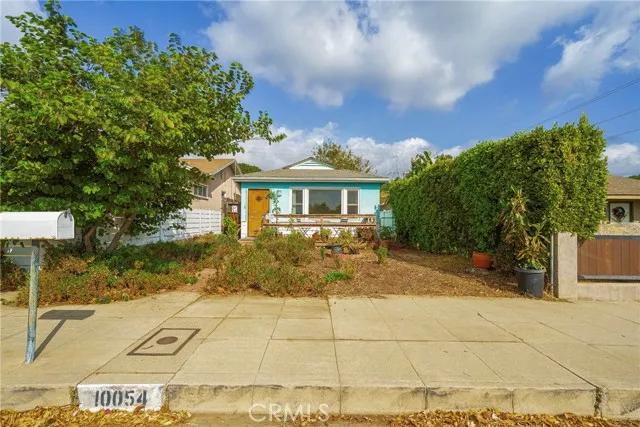 10054 Wealtha Avenue, Sun Valley Ca 91352 | Detached 0