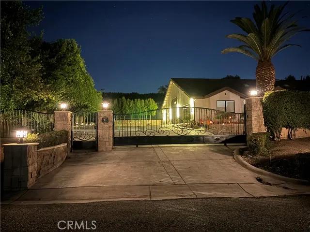 621 S Peralta Hills Drive, Anaheim Ca 92807 | Detached 63