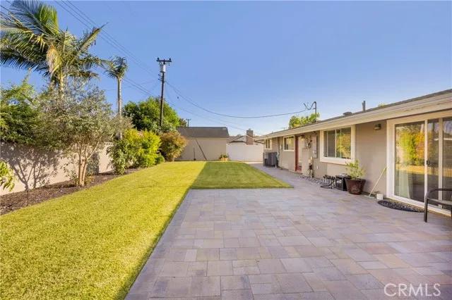 11442 Foster Road, Los Alamitos Ca 90720 | Detached 13